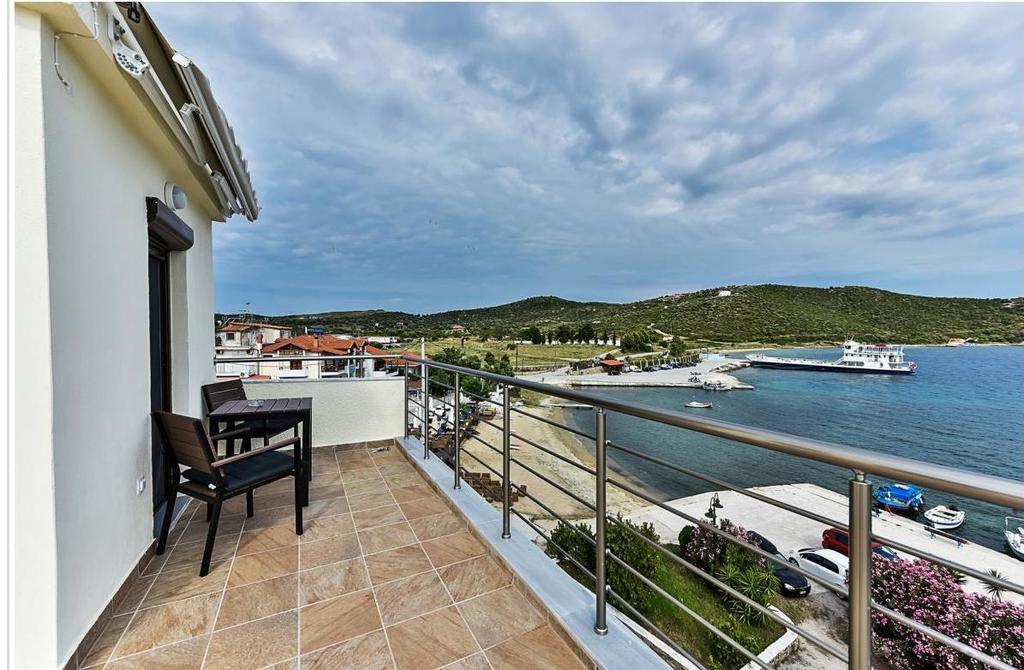 Pension Limani Amolianí Luaran gambar